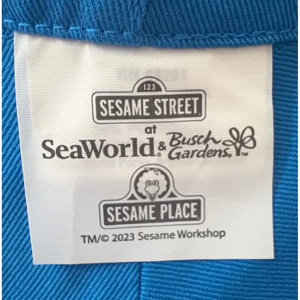 Sea World & Bush Gardens Sesame Street Children's Reversible‎ Bucket Hat Blue
